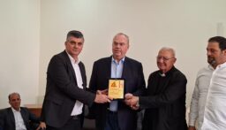 الحاج خلال جولة ميدانية على عدد من محطات الإرسال العائدة لشركتي “ألفا” و”تاتش” وهيئة “أوجيرو”: هذه الزيارة تأتي في إطار مواكبة أعمال الترميم والصيانة بعد العدوان الإسرائيلي