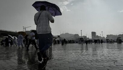 الأمطار والسيول تعود بقوة إلى السعودية