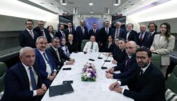أردوغان: لن نسمح بفرض أمر واقع أو تهديد استقرار سوريا
