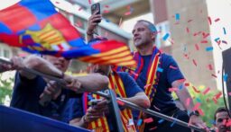 بعد حصد اللقب.. برشلونة يجهز مفاجأة جديدة لهانز فليك