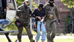 ألمانيا تحاكم رجلا سوريا بتهمة القتل في قضية هجوم زولينغن