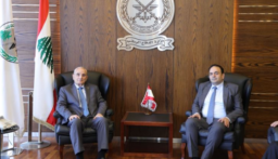 وزير الدفاع عرض الاوضاع مع ناصر وقاطيشا