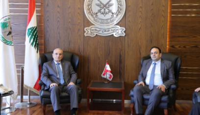 وزير الدفاع عرض الاوضاع مع ناصر وقاطيشا