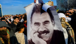 حزب العمال الكردستاني يعلن حل نفسه وإلقاء السلاح وإنهاء الصراع ضد تركيا