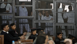 مصر.. وفاة قاضي محاكمات مبارك ومرسي وصاحب أول حكم بإعدام رئيس سابق