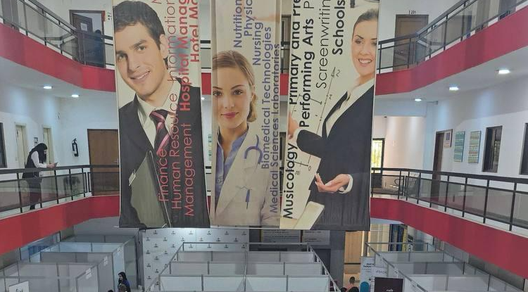 الجامعة اللبنانية الألمانية نظّمت معرض التوظيف 2025 بمشاركة أكثر من 35 شركة رائدة