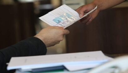 مخالفة في زغرتا: ناخب يقترع بإخراج قيد فقط خلافاً لتعميم الداخلية