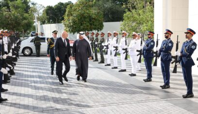 بيان لبناني-اماراتي مشترك لمناسبة زيارة الرئيس عون الى الامارات: الشيخ محمد بن زايد آل نهيان عبر عن حرصه على العمل المشترك واكد على دعم دولة الإمارات لأمن واستقرار وسيادة لبنان