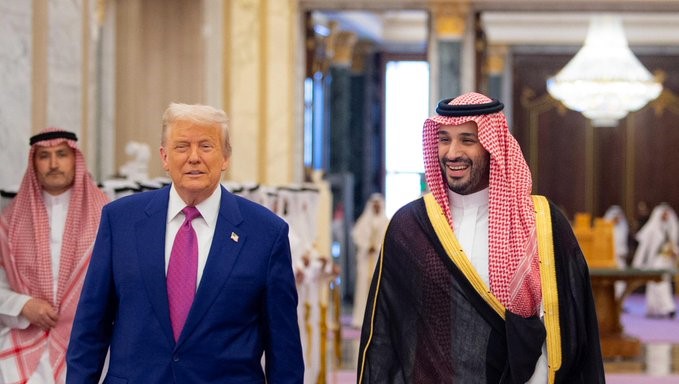 ترامب من الرياض: مستعدون لمساعدة لبنان في بناء مستقبل من التنمية الاقتصادية والسلام