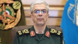 اللواء باقري: إغلاق الحدود البرية في شرق ايران يجري بجدية