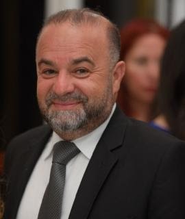 من هو رئيس مجلس الإنماء والاعمار الذي عينه مجلس الوزراء؟