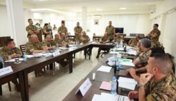 قائد الجيش يتفقد غرفة عمليات منطقة جبل لبنان