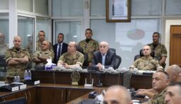 منسى من غرفة عمليات قيادة الجيش: التنسيق بين وزارتي الدفاع والداخلية سبب نجاح العملية الانتخابية