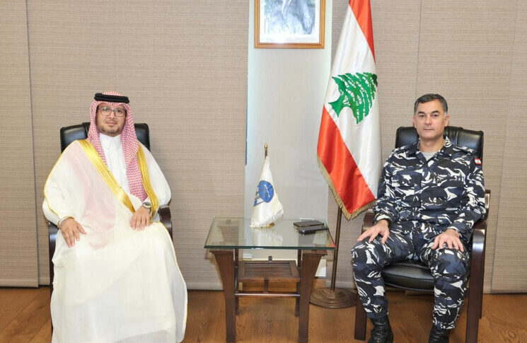 البخاري زار اللواء عبدالله: لتعزيز التعاون والتنسيق الأمني القائم بين المملكة ولبنان