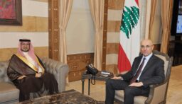 الحجار التقى بخاري في وزارة الداخلية