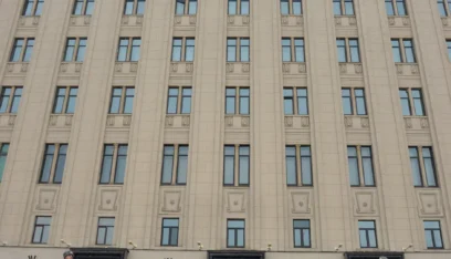 الدفاع الروسية: قواتنا تواصل الالتزام بوقف إطلاق النار