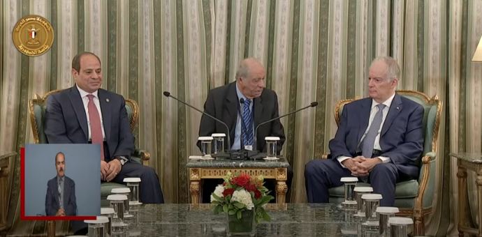 السيسي التقى نظيره اليوناني في أثينا