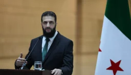 بريطانيا: لا توجد خطط لدعوة الشرع إلى زيارة لندن