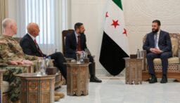 المبعوث الأميركي الخاص إلى سوريا يكشف نية ترامب تجاه دمشق ومقترحاً للتهدئة مع إسرائيل