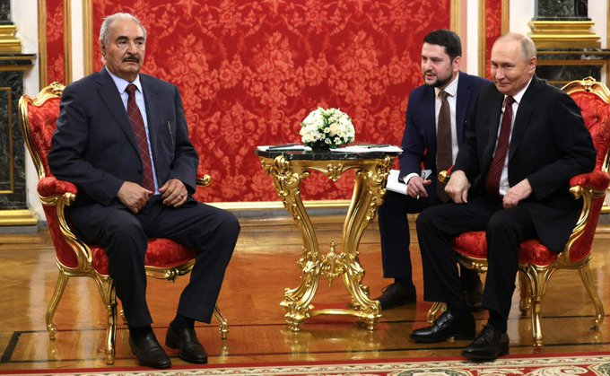 الكرملين: بوتين يلتقي قائد الجيش الوطني الليبي خليفة حفتر