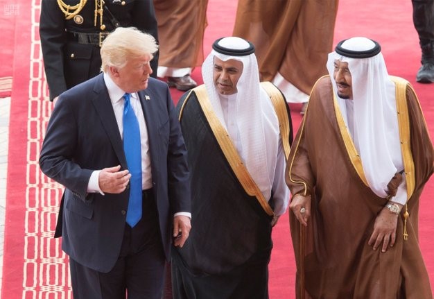 الخارجية الاميركية: اللقاء بين الرئيس ترامب والشرع كان أشبه بـ”لحظة تاريخية”