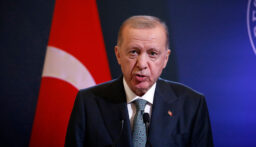 أردوغان: حزب العمال الكردستاني سيحلّ اليوم أو غداً وسيتخلّى عن السلاح