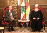 شيخ العقل التقى السفير الفرنسي مطالبا بضمانات لتعزيز ثقة السوريين بدولتهم الحاضنة التي تحفظ الحقوق والكرامات