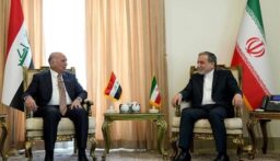 عراقجي يستقبل نظيره العراقي في طهران