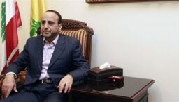 الموسوي يرد على ماكرون: مواقف عدائية وصادمة تثير الهواجس