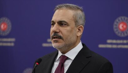 استعداد تركي لاستضافة اجتماع بين بوتين وترامب وزيلينسكي