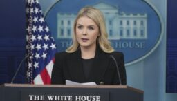 البيت الأبيض يأمل بأن تتفق روسيا وأوكرانيا على وقف إطلاق النار لمدة 30 يوماً