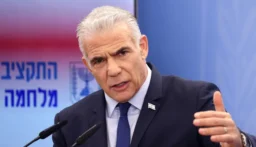 لابيد: حكومة نتنياهو لن تستطيع إدارة قطاع غزة