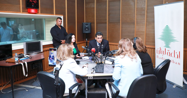مرقص تفقد العاملين في وزارة الاعلام وتحدث إلى “تلفزيون لبنان” و”الوكالة الوطنية” و”إذاعة لبنان”