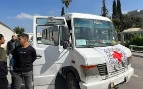 الاحتلال الإسرائيلي يفرج عن 10 معتقلين فلسطينيين من قطاع غزة