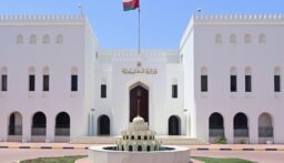سلطنة عمان تشيد بدور ترامب في اتفاق وقف النار