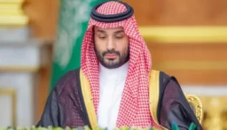 مجلس الوزراء السعودي يجدّد التأكيد على مواصلة المملكة جهودها لوقف العنف وحماية المدنيين في غزة