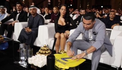 رونالدو يوجه رسالة تهنئة لنجوم بلاده