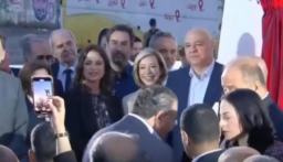 وصول رئيس الجمهورية واللبنانية الأولى إلى وسط بيروت للمشاركة في حفل “بيروت نبض الحياة”، لإطلاق ورشة تأهيل ساحة الشهداء وإنارة ساحة النجمة