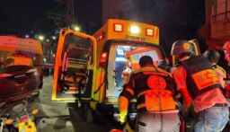 وسائل إعلام إسرائيلية: لحظة إجلاء الجرحى من تل أبيب