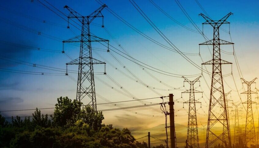 مصر تضاعف تصدير الكهرباء إلى الأردن