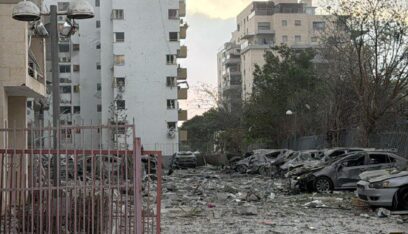 قائد شرطة منطقة جنوب “إسرائيل”: نواجه خطر انهيار المبنى الذي تضرر جراء سقوط صاروخ في بئر السبع