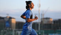 لاعب فريق روسي من إيران لا يستطيع مغادرة بلاده