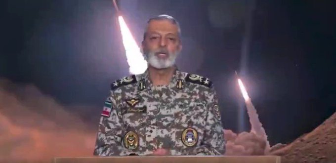رئيس أركان القوات المسلحة الإيرانية يوجه تحذيراً إلى سكان الأراضي المحتلة خصوصاً في تل أبيب وحيفا