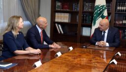 خطوة يقابلها لبنان بخطوة في موضوع السلاح