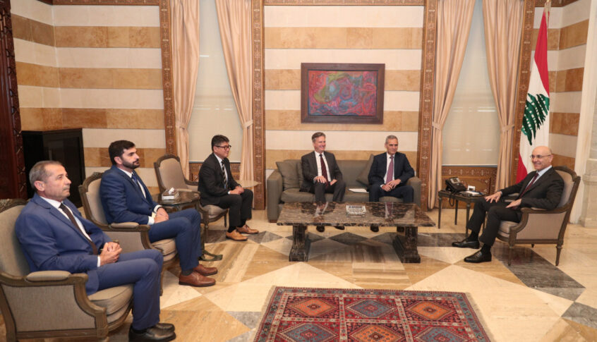 وزير الداخلية إلتقى لاثارو: لبنان حريص على أقصى درجات التعاون