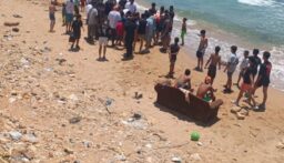 نجاة شاب من الغرق في بحر الميناء بطرابلس