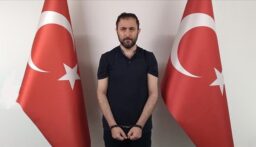 تركيا: القبض على قيادي في تنظيم “داعش” الإرهابي بعملية تركية باكستانية
