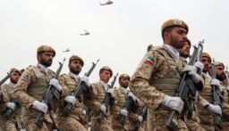 قائد القوات البرية بالجيش الإيراني: استهدفنا مواقع داخل الكيان الصهيوني بعشرات المسيرات خلال اليومين الماضيين