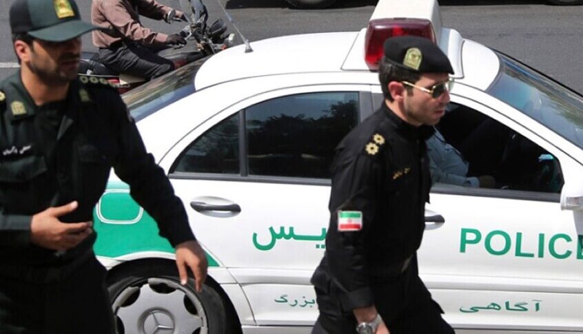 الشرطة الإيرانية تصدر تعليمات حول كيفية التعرف على منازل الجماعات الإرهابية وتدعو للإبلاغ عنها