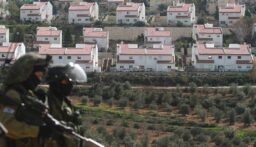 إسرائيل تصادر 800 دونم من الأراضي الفلسطينية وسط الضفة الغربية